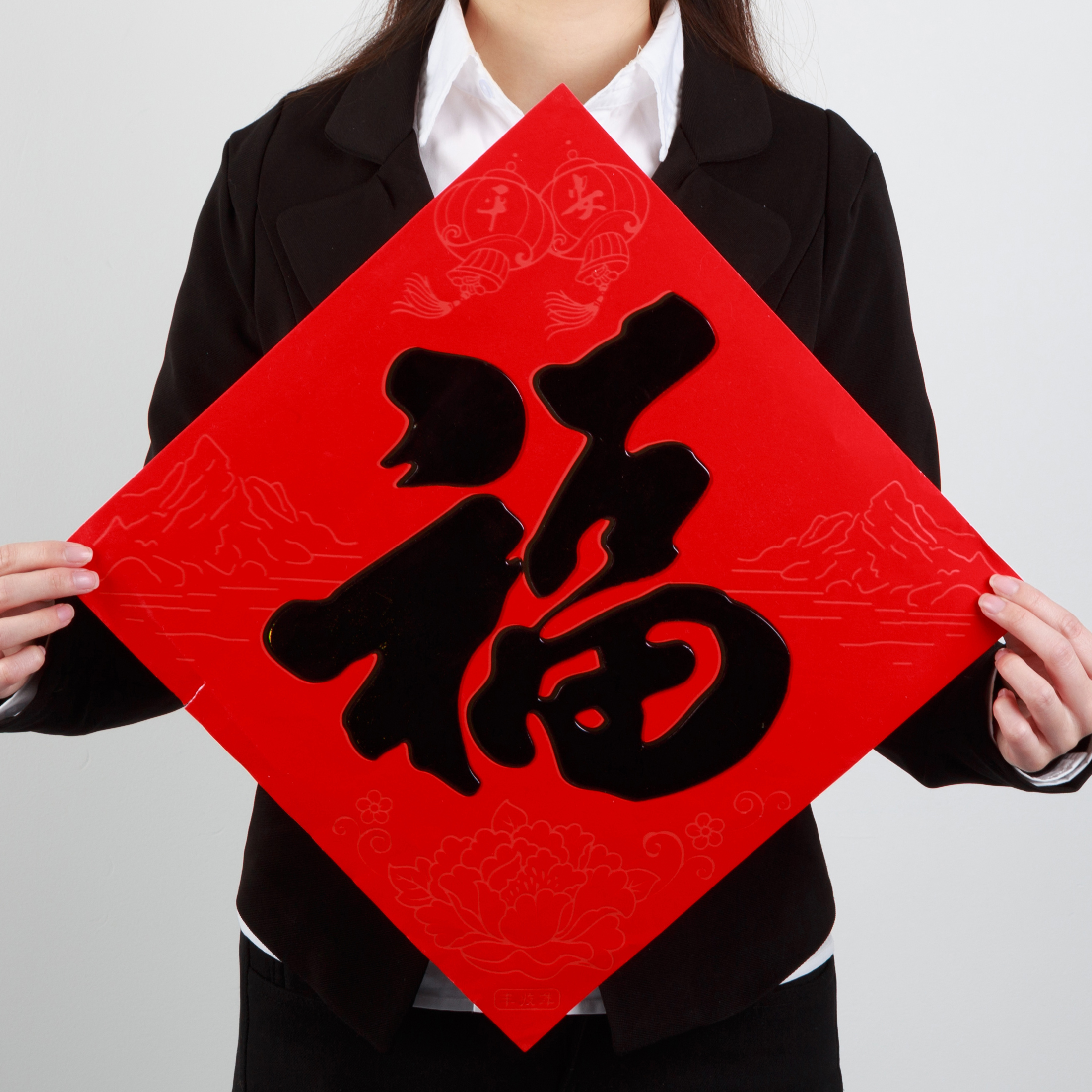 春节我在岗  | 新春焕新颜